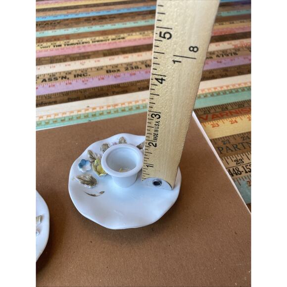 Vtg Unmarked Matte Bisque Porcelain Candle Holder Flowers Ring Handle Lefton 2 - Picture 8 of 8